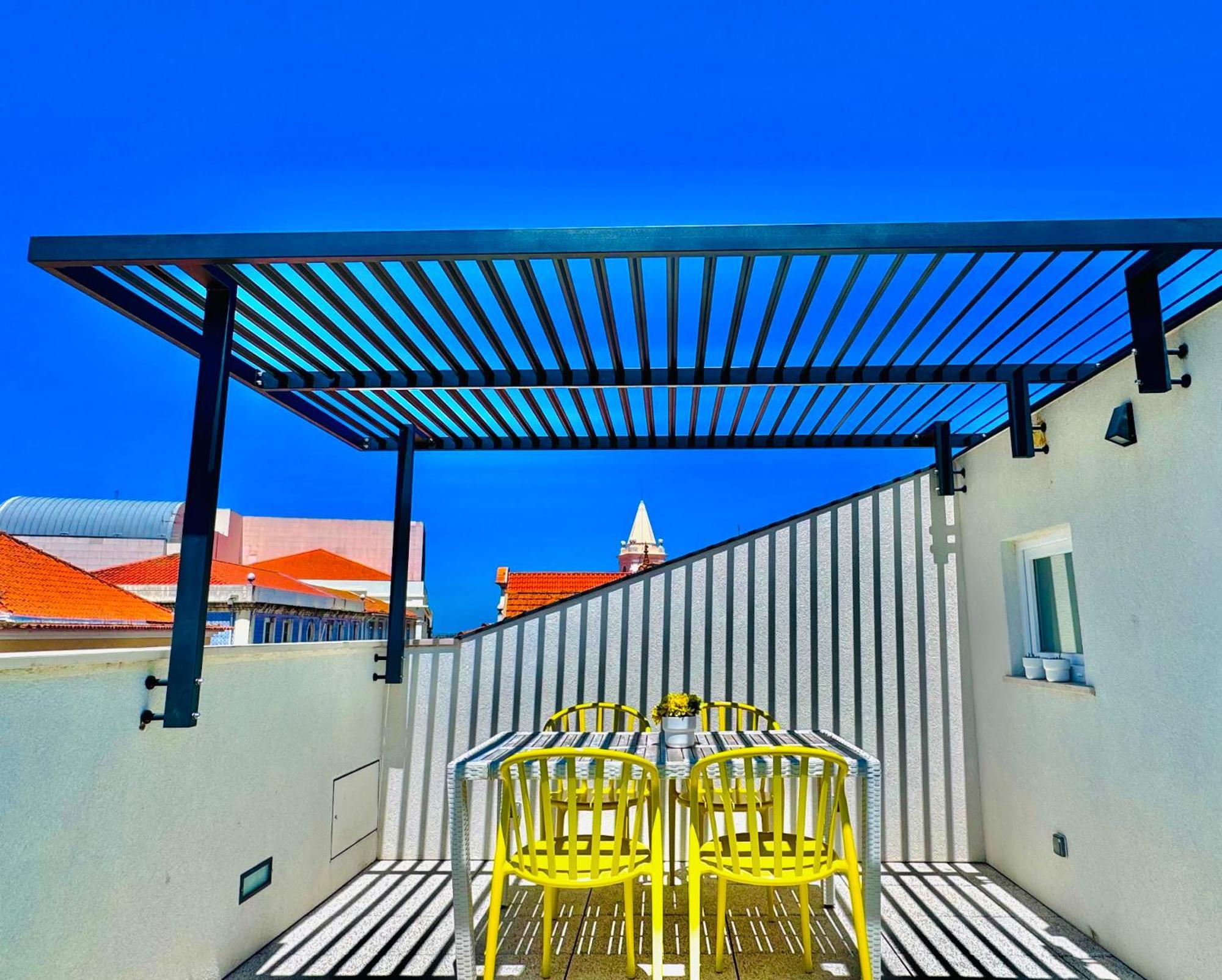 Central Tiled Apartment Aveiro Exterior photo